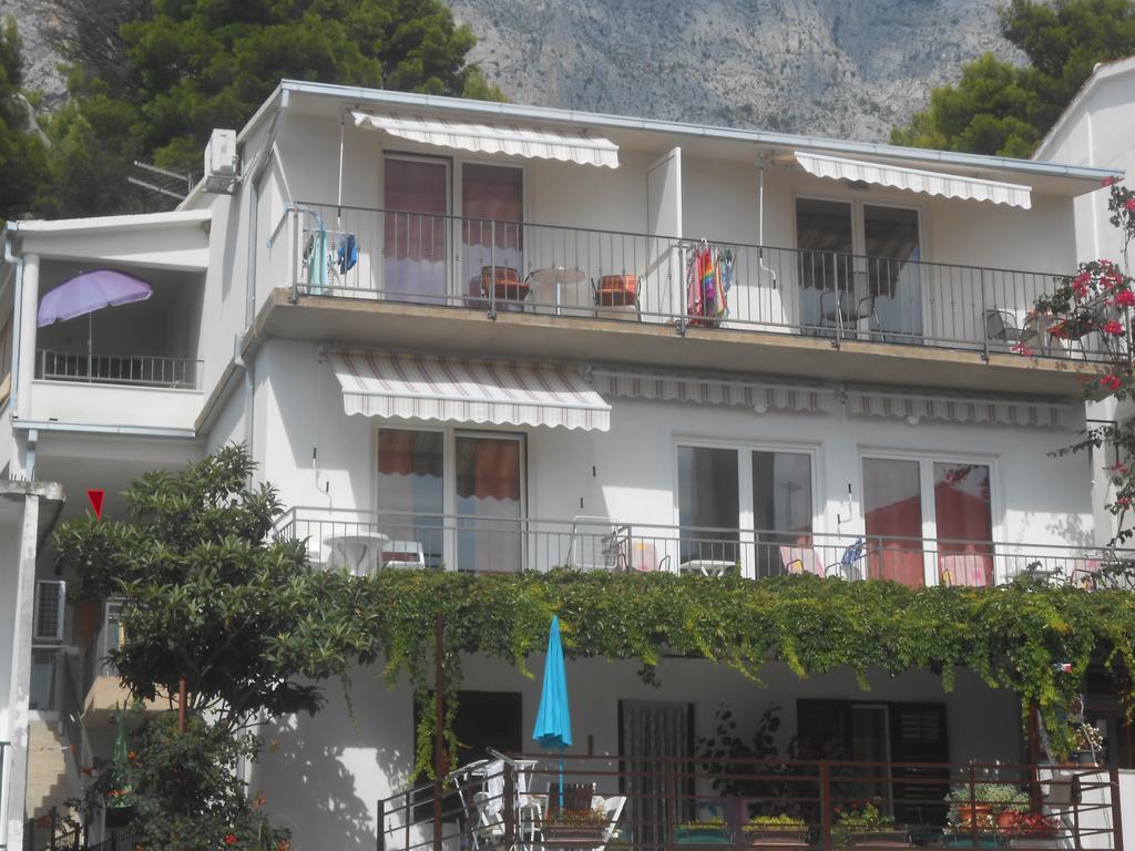 Apartments Nina M Baska Voda Exterior photo
